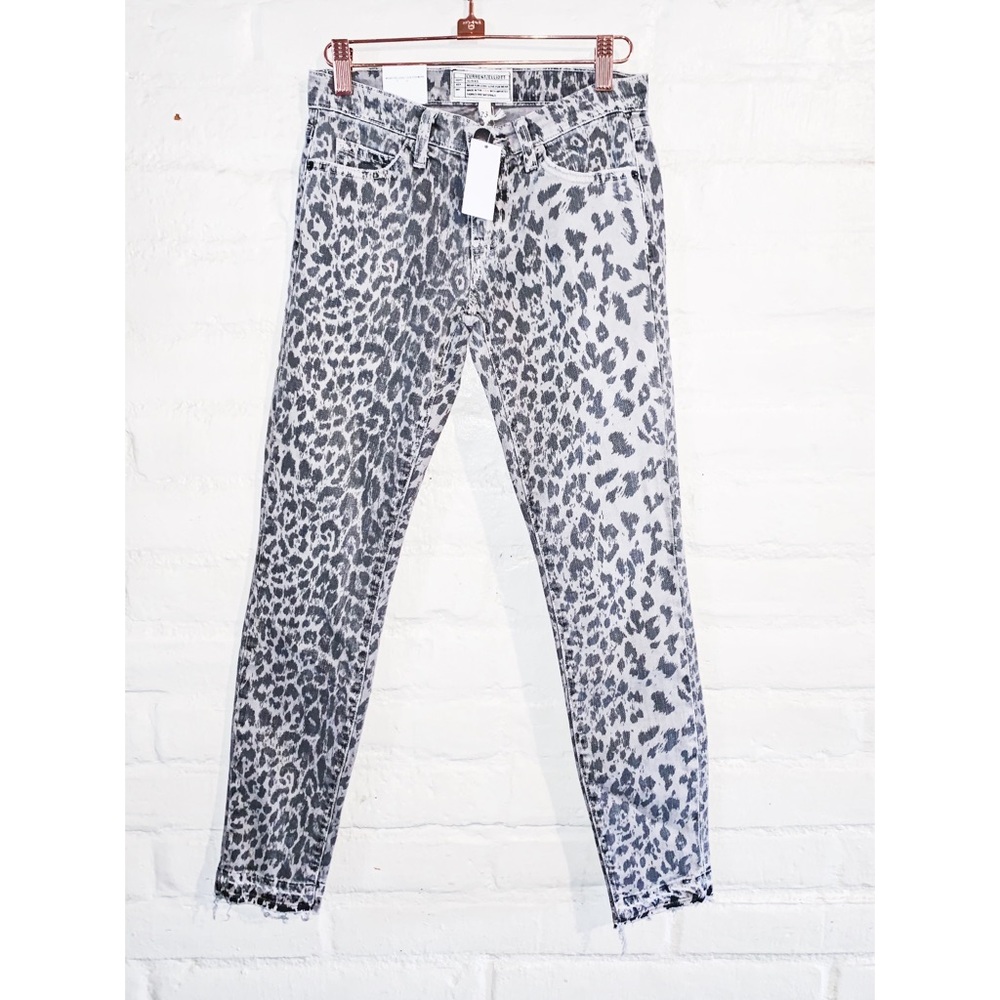 Current Elliott || Gray Leopard w/ Rlsd hem 23